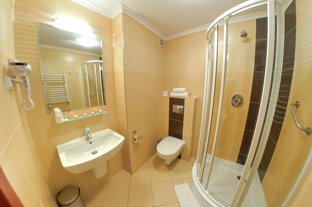 Arena Hotel Spa & Wellness Tychy Kamer foto