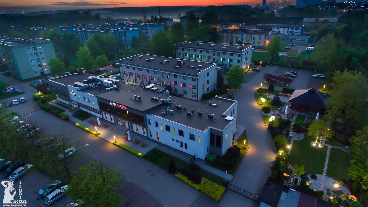 Arena Hotel Spa & Wellness Tychy Buitenkant foto
